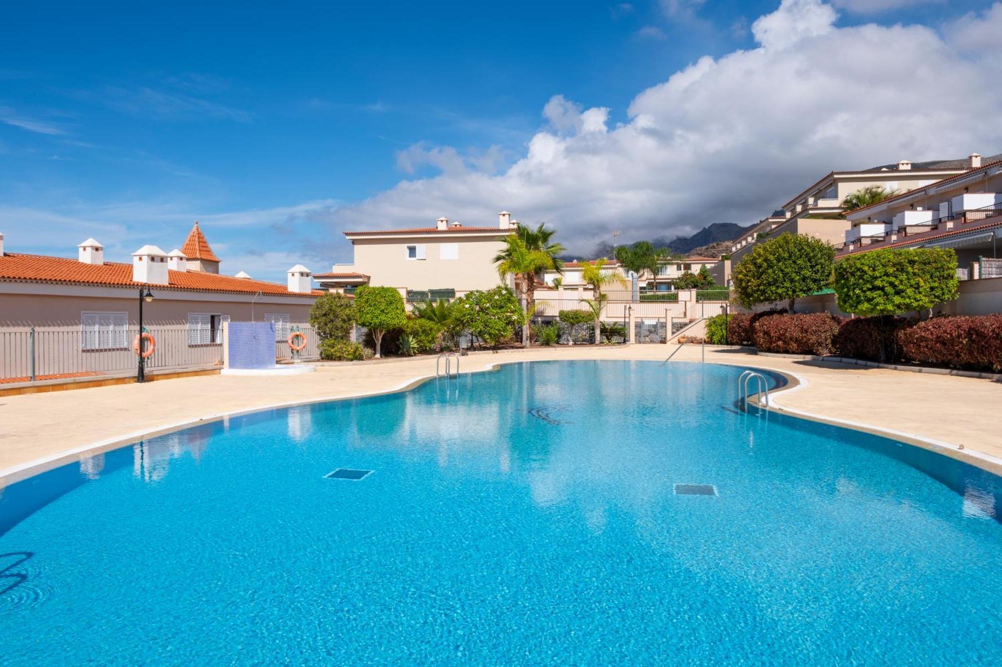 Ocean View Apartment Puerto de Santiago  Luaran gambar